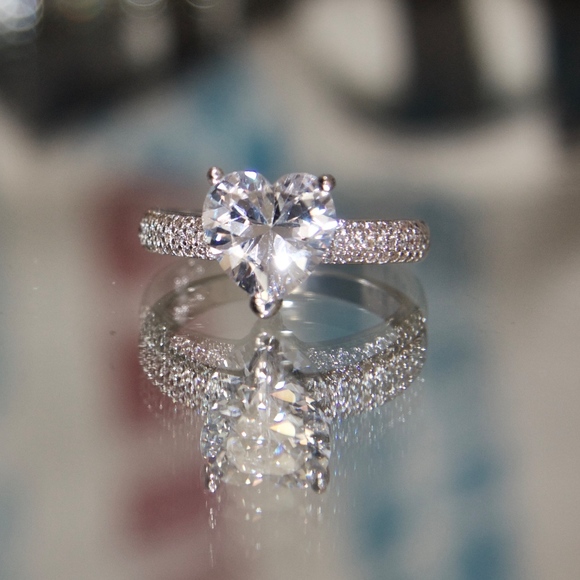 18kt gold dipped Heart Shape Swarovski Engagement - Picture 3 of 5